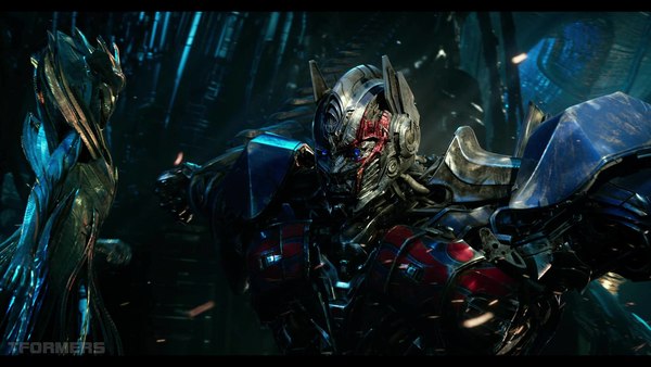 Transformers The Last Knight Theatrical Trailer HD Screenshot Gallery 077 (77 of 788)